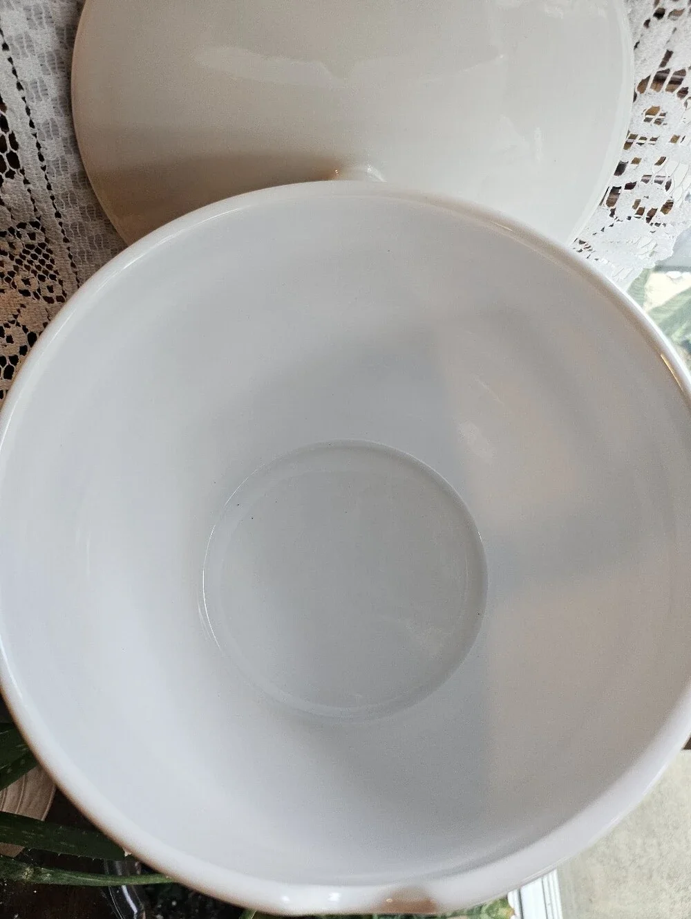 Pottery Barn Great White Soup Taureen